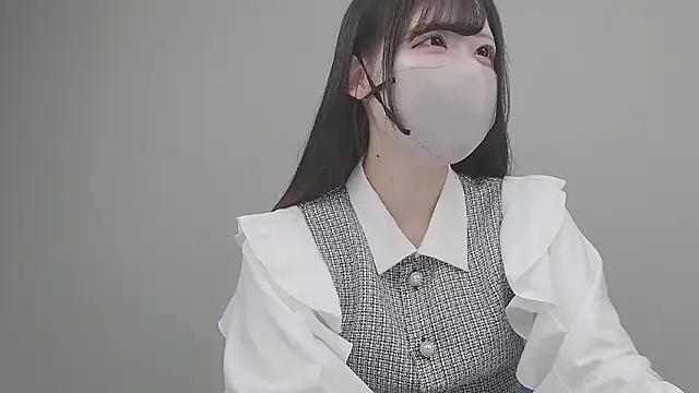 Hina zzz online show from 11-19-25, 06:02