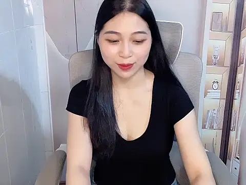 Lousii online show from 04-12-26, 01:38