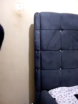 honeypot224 online show from 04-27-26, 03:48