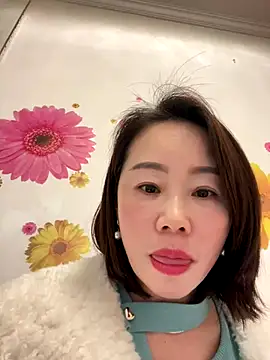 Snapshot of xiaoling2358 chatting on 12-14-25, 07:36 xiaoling2358 online show from 12-14-25, 07:36