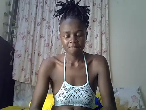 Snapshot of Kimmiey_leex chatting on 11-22-25, 10:42 Kimmiey leex online show from 11-22-25, 10:42