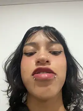 LiilithStonne online show from 12-20-25, 12:01