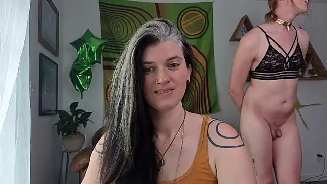 bruisedblossoms online show from 04-21-26, 04:34