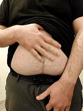 Cruising Bimbo2001 online show from 12-21-25, 08:38