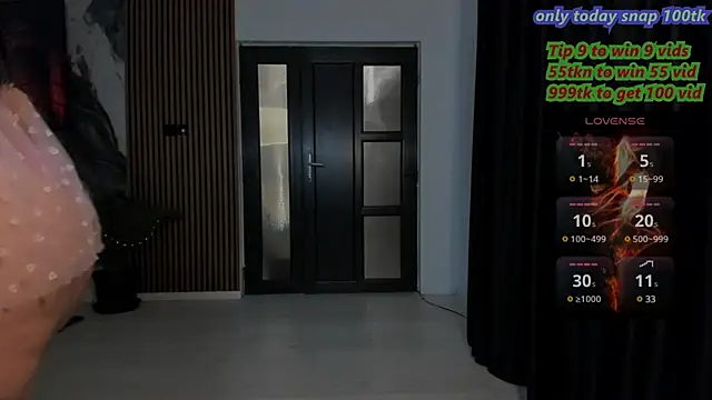 Snapshot of issabellaa04 chatting on 02-02-25, 07:46 issabellaa04 online show from 02-02-25, 07:46