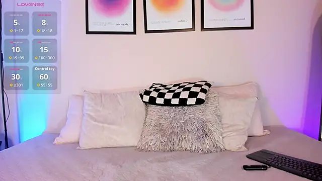 Snapshot of Sofi_vega77 chatting on 04-30-26, 11:27 Sofi vega77 online show from 04-30-26, 11:27