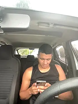 Snapshot of lester_rose chatting on 12-04-25, 07:11 lester rose online show from 12-04-25, 07:11