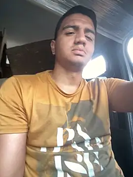 Snapshot of lester_rose chatting on 12-05-25, 07:43 lester rose online show from 12-05-25, 07:43