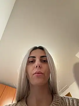 Snapshot of feliciafelon chatting on 03-07-26, 09:01 feliciafelon online show from 03-07-26, 09:01