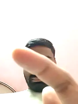 Snapshot of smartboy9smit chatting on 12-21-25, 05:03 smartboy9smit online show from 12-21-25, 05:03