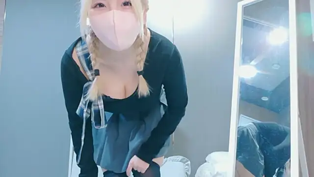 Snapshot of niko-jpn chatting on 02-07-26, 11:36 niko-jpn online show from 02-07-26, 11:36