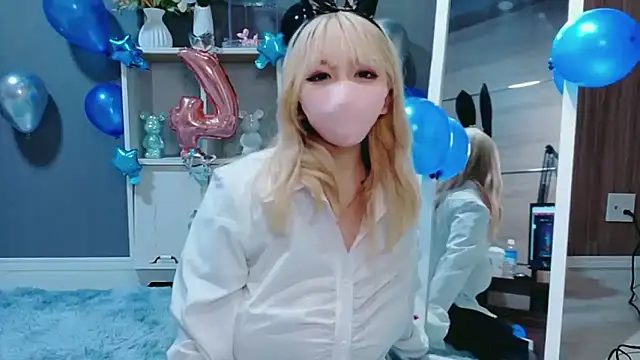 Snapshot of niko-jpn chatting on 02-11-26, 10:09 niko-jpn online show from 02-11-26, 10:09