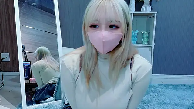 Snapshot of niko-jpn chatting on 02-16-26, 12:01 niko-jpn online show from 02-16-26, 12:01