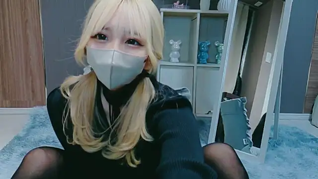 Snapshot of niko-jpn chatting on 03-10-26, 11:37 niko-jpn online show from 03-10-26, 11:37