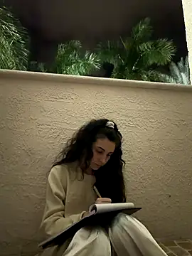 sometimesmiachristina online show from 12-16-25, 12:26