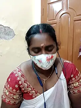 Snapshot of Tamil_Ranjini chatting on 05-16-26, 12:40 Tamil Ranjini online show from 05-16-26, 12:40
