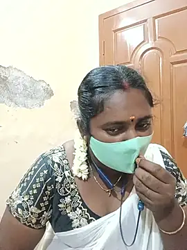 Snapshot of Tamil_Ranjini chatting on 05-19-26, 01:00 Tamil Ranjini online show from 05-19-26, 01:00