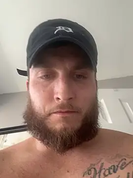 Snapshot of DevilDick05 chatting on 01-08-26, 03:36 DevilDick05 online show from 01-08-26, 03:36