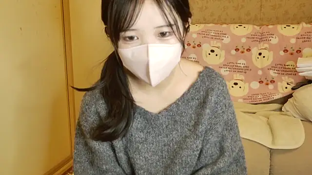 Nemu chan  online show from 12-19-25, 10:06