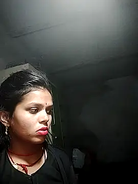 Snapshot of Hot_reha chatting on 12-13-25, 09:53 Hot reha online show from 12-13-25, 09:53