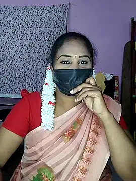 Snapshot of Tamil_devagi chatting on 04-30-26, 06:31 Tamil devagi online show from 04-30-26, 06:31