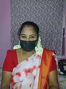 Snapshot of Tamil_devagi chatting on 05-21-26, 05:42 Tamil devagi online show from 05-21-26, 05:42