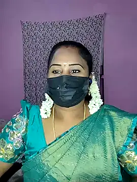 Snapshot of Tamil_devagi chatting on 05-22-26, 05:40 Tamil devagi online show from 05-22-26, 05:40