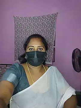 Snapshot of Tamil_devagi chatting on 06-05-26, 07:08 Tamil devagi online show from 06-05-26, 07:08