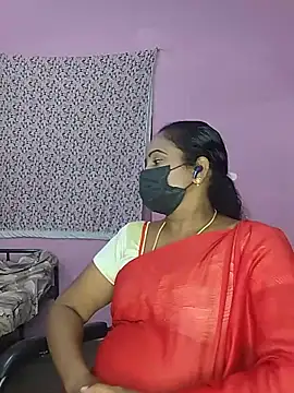 Snapshot of Tamil_devagi chatting on 06-11-26, 05:05 Tamil devagi online show from 06-11-26, 05:05