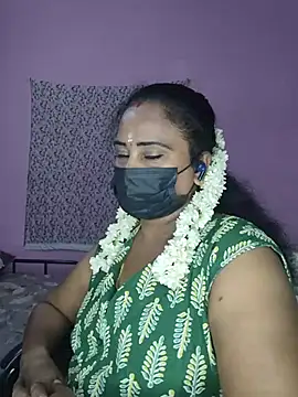 Snapshot of Tamil_devagi chatting on 06-24-26, 05:34 Tamil devagi online show from 06-24-26, 05:34