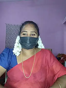 Snapshot of Tamil_devagi chatting on 07-25-26, 04:59 Tamil devagi online show from 07-25-26, 04:59