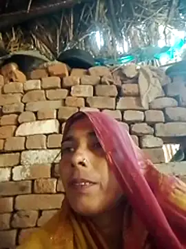 Snapshot of Xx_savita chatting on 12-17-25, 02:50 Xx savita online show from 12-17-25, 02:50