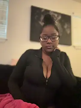 kaywest online show from 04-29-26, 01:48