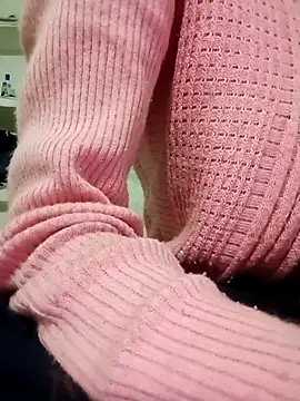 Snapshot of Anushasharma89 chatting on 11-28-25, 12:46 Anushasharma89 online show from 11-28-25, 12:46