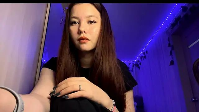 CutieSlim online show from 11-20-25, 08:03