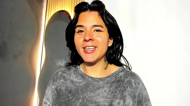 Angel-umbra online show from 12-15-25, 08:35