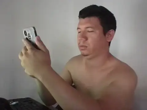 Snapshot of xxxlay chatting on 11-21-25, 09:24 xxxlay online show from 11-21-25, 09:24