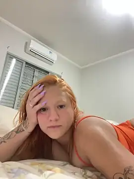 Snapshot of moranguinhofire chatting on 11-28-25, 01:41 moranguinhofire online show from 11-28-25, 01:41