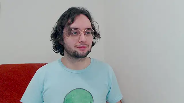 Snapshot of eren_jaeger2000 chatting on 12-05-25, 04:21 eren jaeger2000 online show from 12-05-25, 04:21