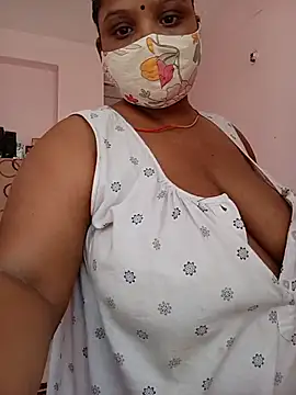 Snapshot of CUTE-LOVE-SWEETS chatting on 05-31-26, 04:09 CUTE-LOVE-SWEETS online show from 05-31-26, 04:09