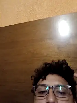 Snapshot of Chiquitopapa6920 chatting on 11-17-25, 05:57 Chiquitopapa6920 online show from 11-17-25, 05:57