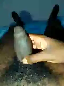 Snapshot of dicksosmall chatting on 11-21-25, 07:12 dicksosmall online show from 11-21-25, 07:12