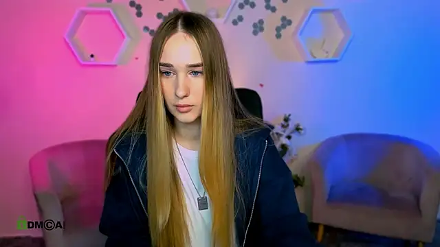  kellykitten  online show from 11-19-25, 10:48