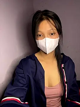 Snapshot of Levi0227 chatting on 11-17-25, 04:24 Levi0227 online show from 11-17-25, 04:24