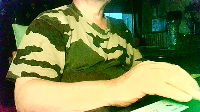 ALBONU73 online show from 11-17-25, 04:13