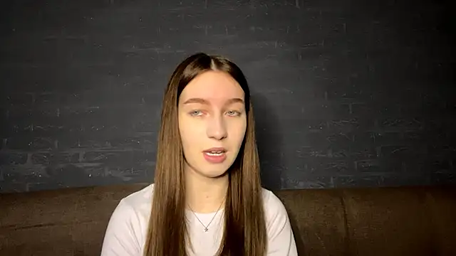 CindaWinn online show from 11-22-25, 08:02