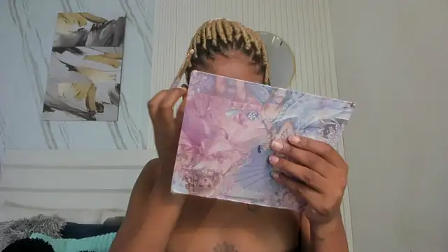 Afro Luna online show from 04-30-26, 11:16