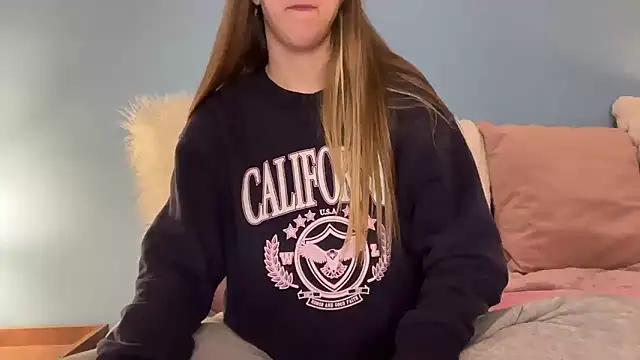 Martimartinaxx online show from 01-08-26, 09:39