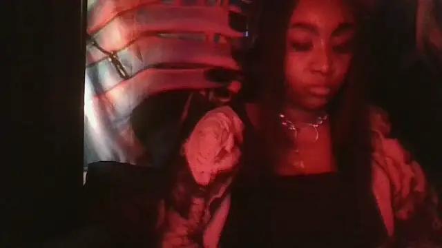 VenezuelaLuxeNoir online show from 03-22-26, 07:01