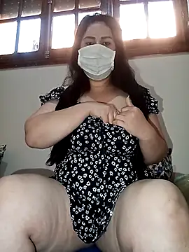 fati35flou online show from 04-01-26, 03:53